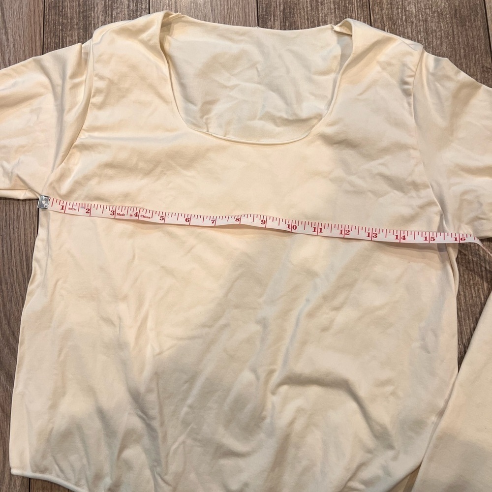 Skims Long Sleeve Bodysuit - Picture 6 of 10